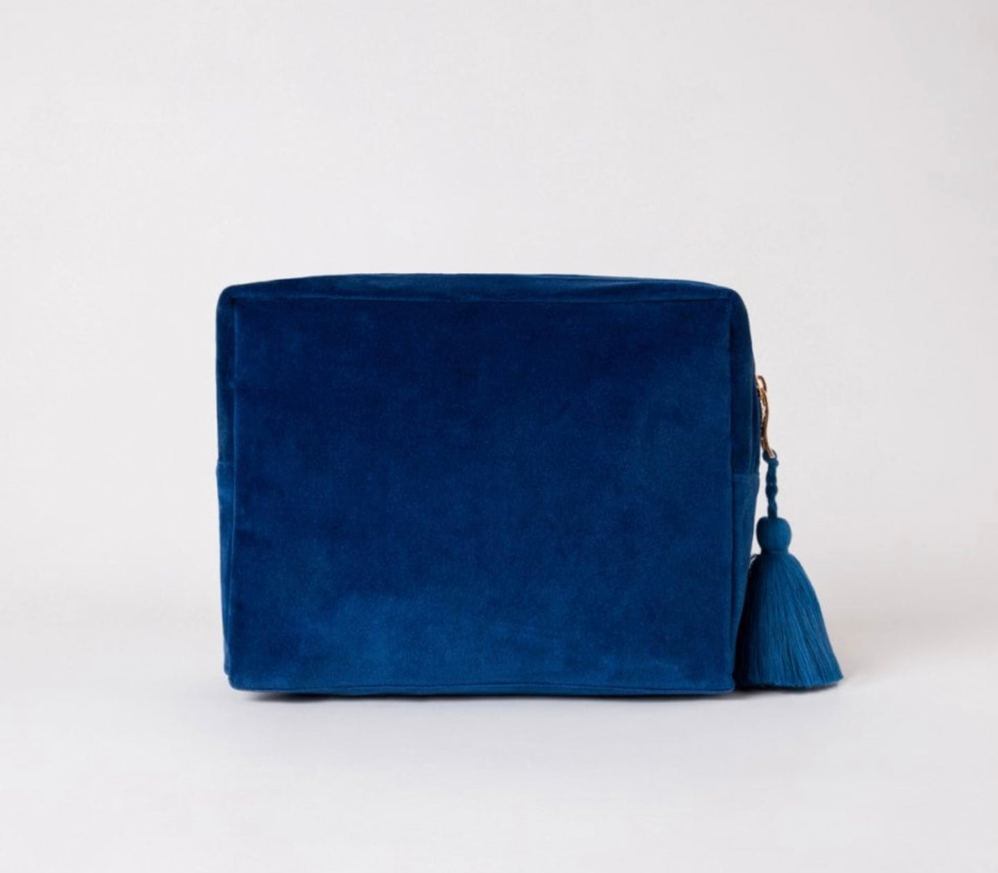 Elizabeth Scarlett Baby Elephant Conservation Wash Bag