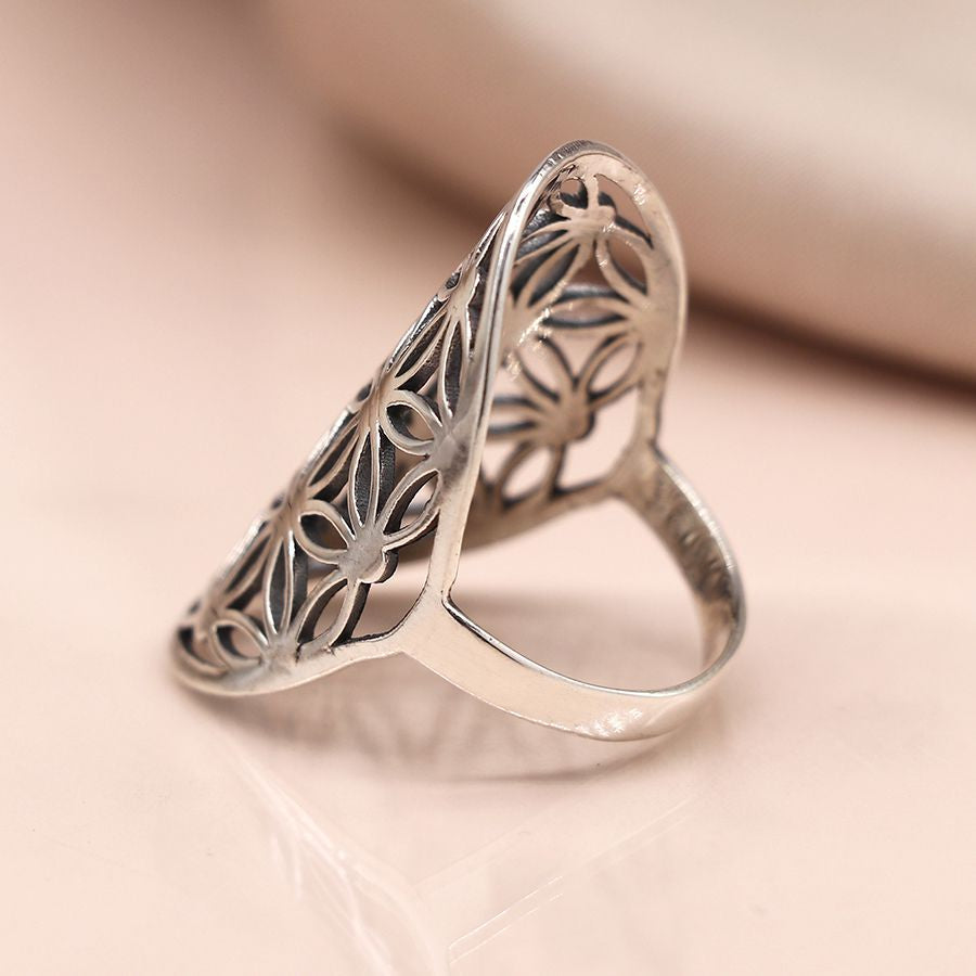 POM… Sterling silver oversize filigree starflower ring