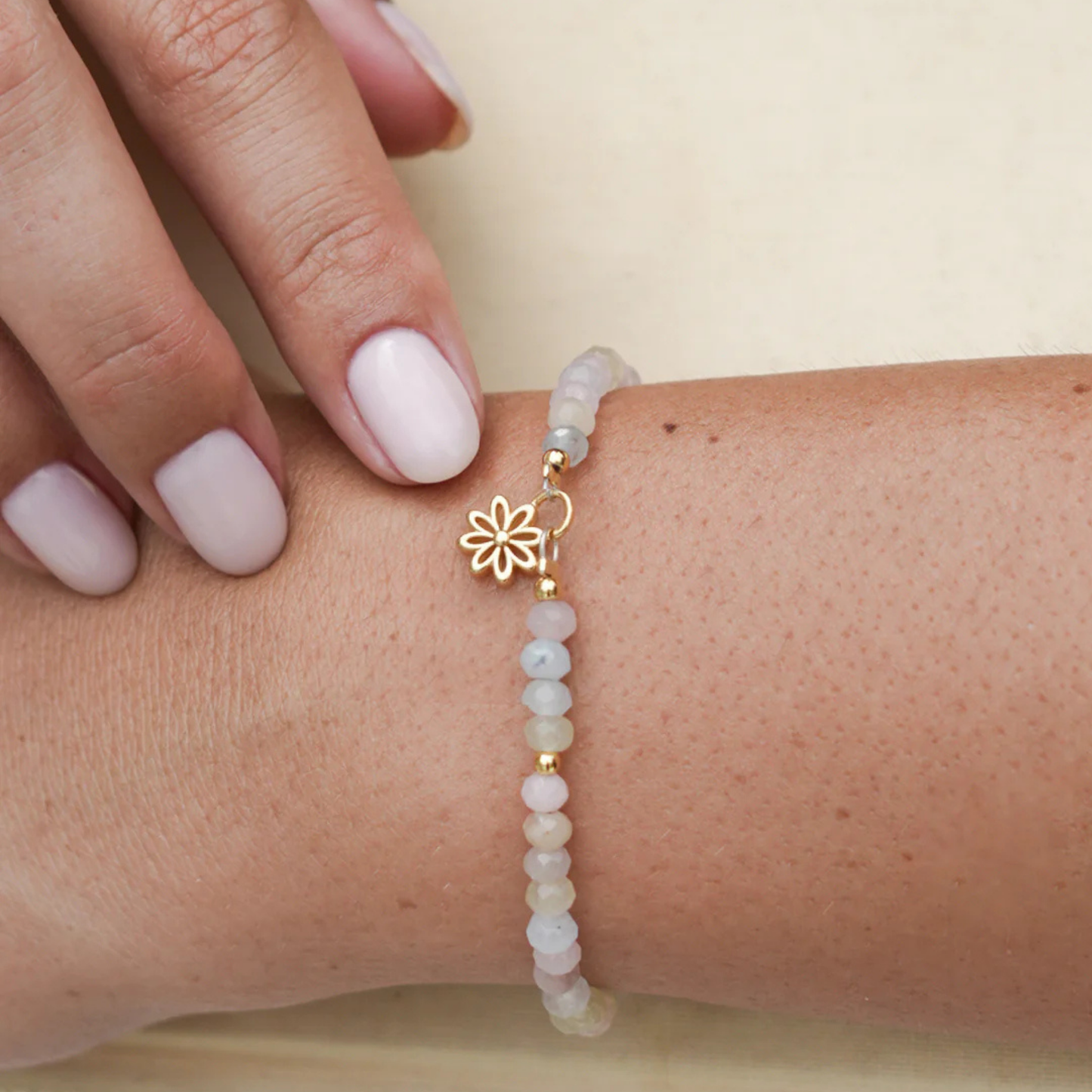 Estella Bartlett Doodle Flower Amelia Bracelet Gold Plated | Jade